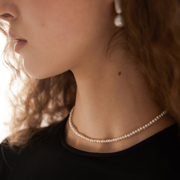 Grain Pearl Retro Short Light Luxury Necklace