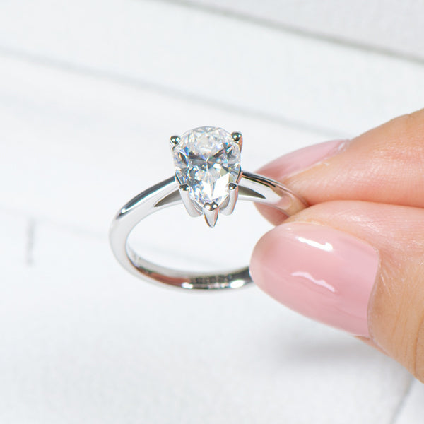 Luxury 2 Carat Moissanite Ring Drop Shape D Color